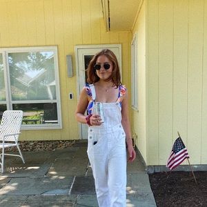 Meet your Posher, Maddie